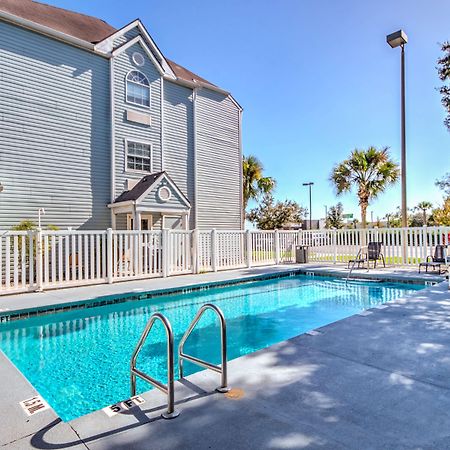 Microtel Inn And Suites - Zephyrhills Εξωτερικό φωτογραφία