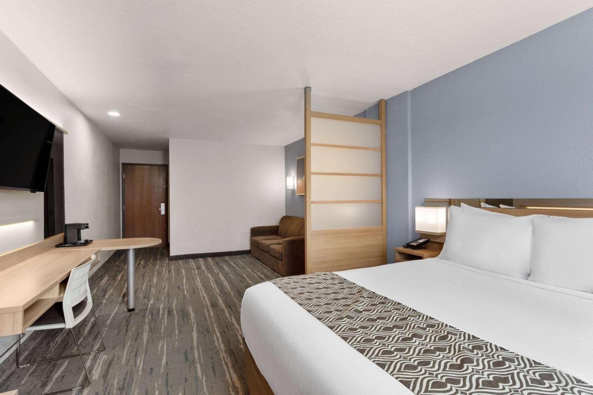 Microtel Inn And Suites - Zephyrhills Εξωτερικό φωτογραφία