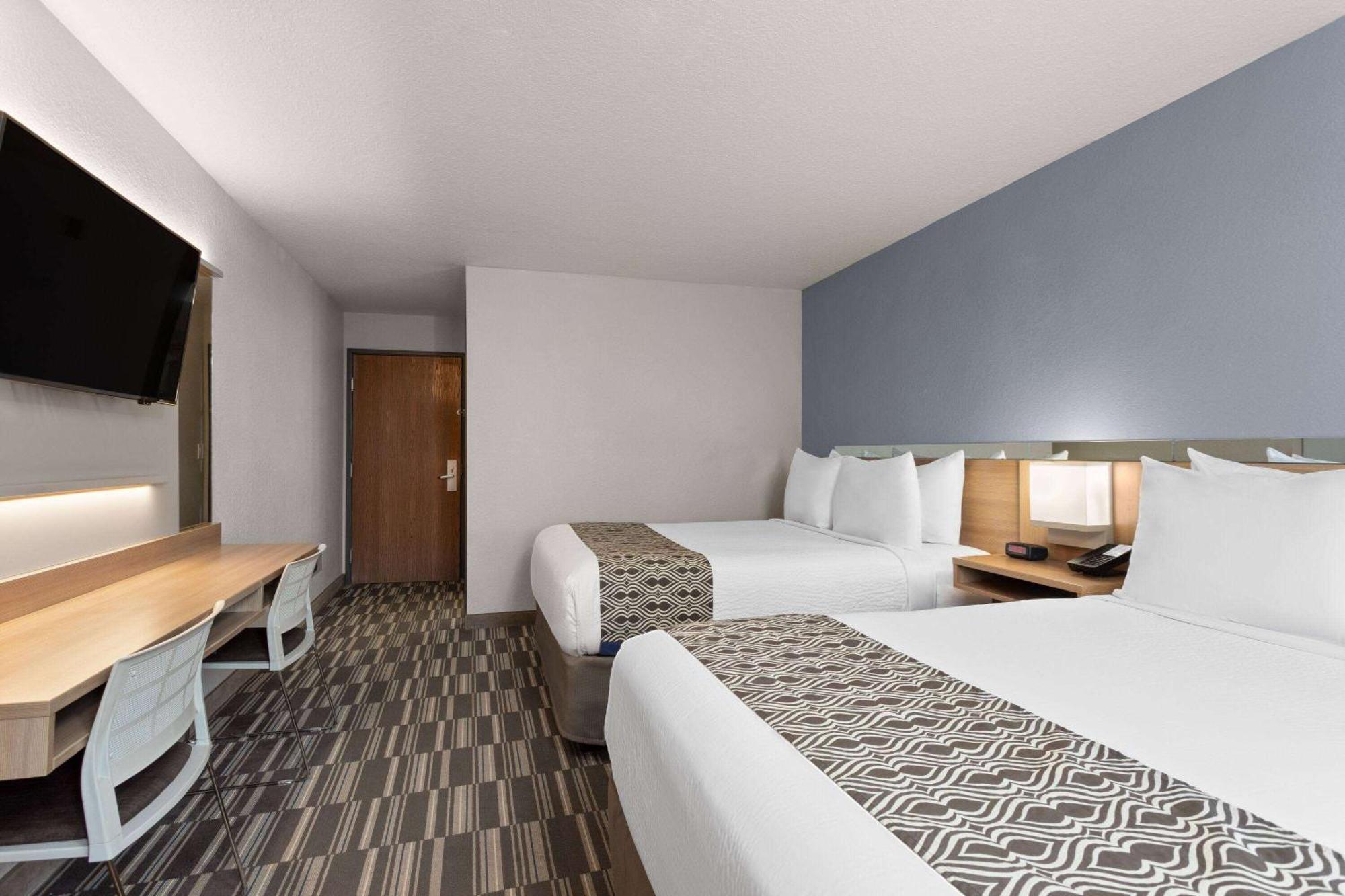 Microtel Inn And Suites - Zephyrhills Εξωτερικό φωτογραφία